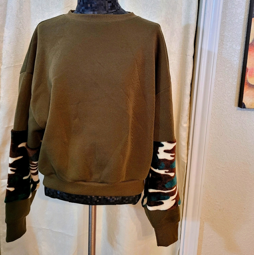 Red Fox sweater